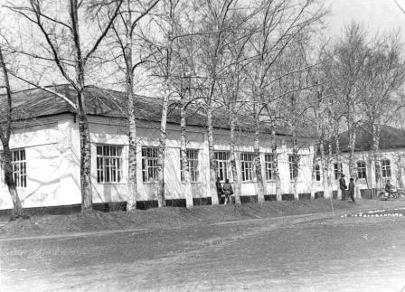Бывшее здание Кощеевской средней школы